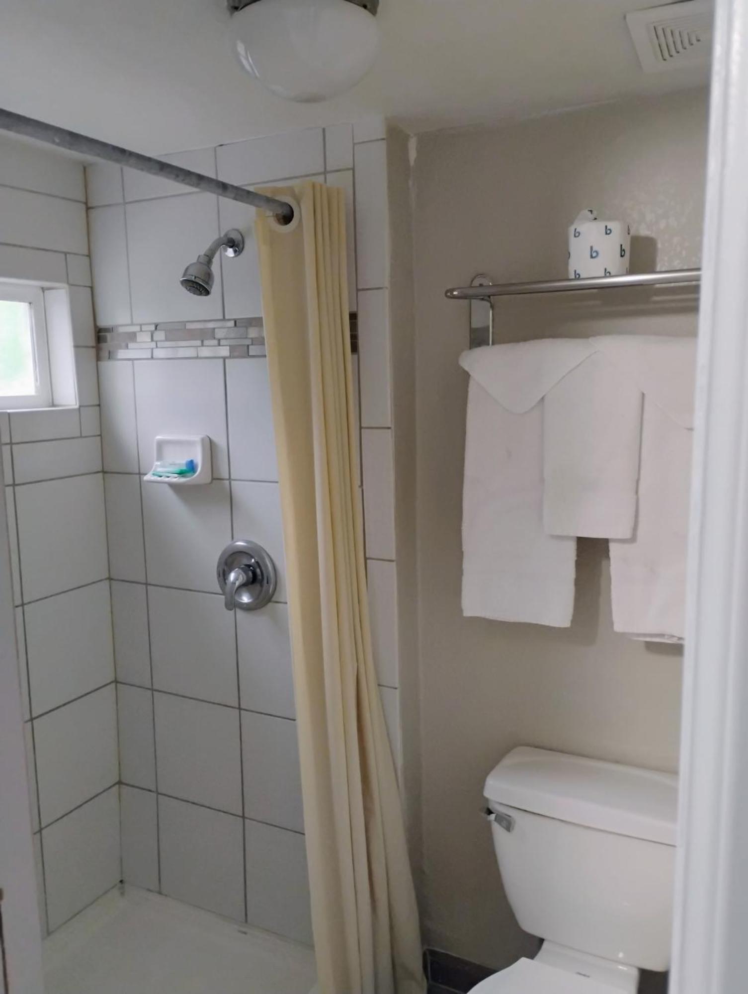 Motel True North 2*